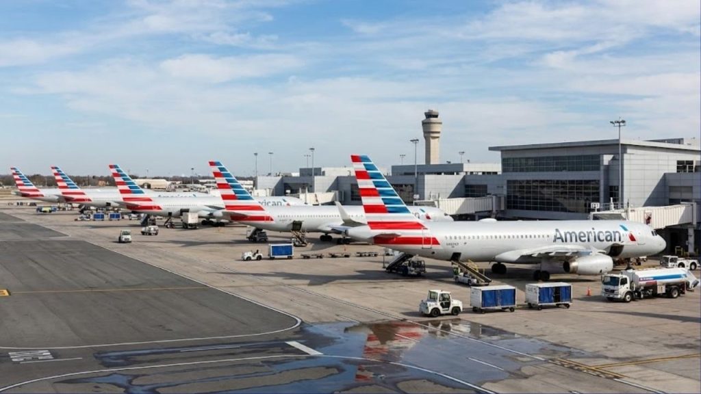 American Airlines Enters Spirit Bankruptcy Fray, Sparking M&A Speculation