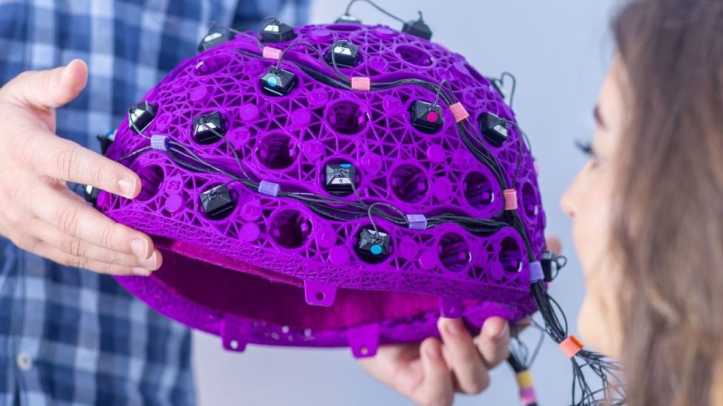 Cerca Magnetics team working on wearable brain imaging technology