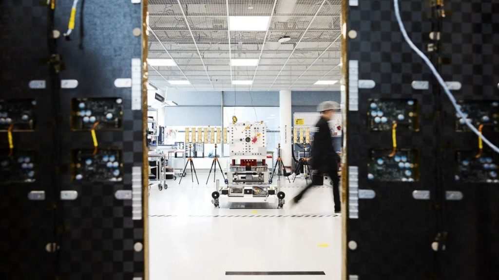 ICEYE Secures €300 Million Credit Facility for Space Innovation ICEYE satellite technology showcasing advancements in Earth observation.